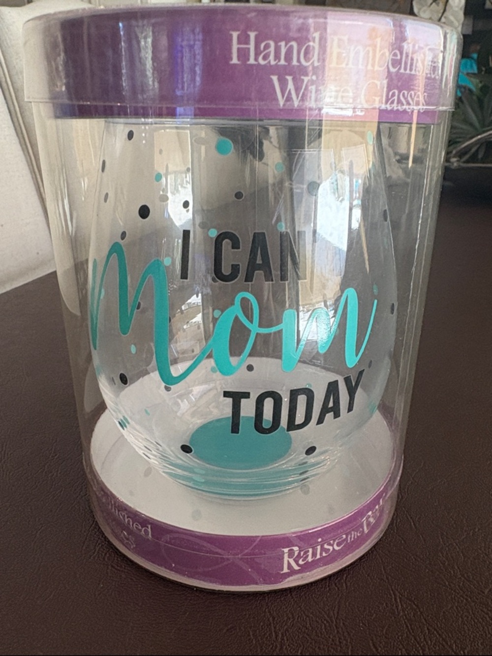 NWP “ I Can’t Mom Today” 31 oz wine glass!